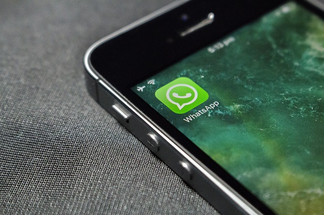 Bagaimana Cara Login WhatsApp Dengan Email? Bagaimana Cara Login WhatsApp Dengan Email?