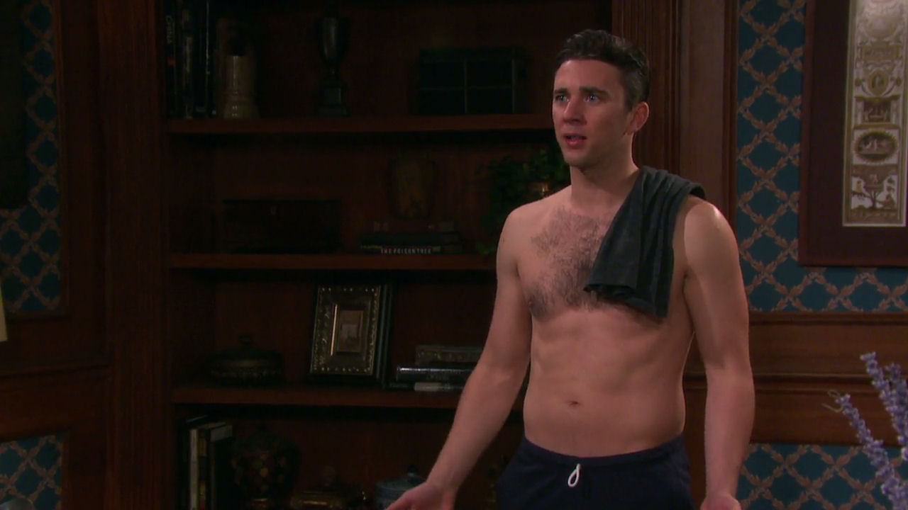 Billy Flynn shirtless in Days Of Our Lives.