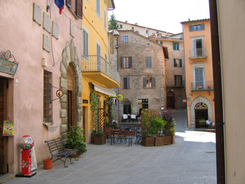 Holiday apartment for rent in Umbria, Italy Montone, Umbria, Italy