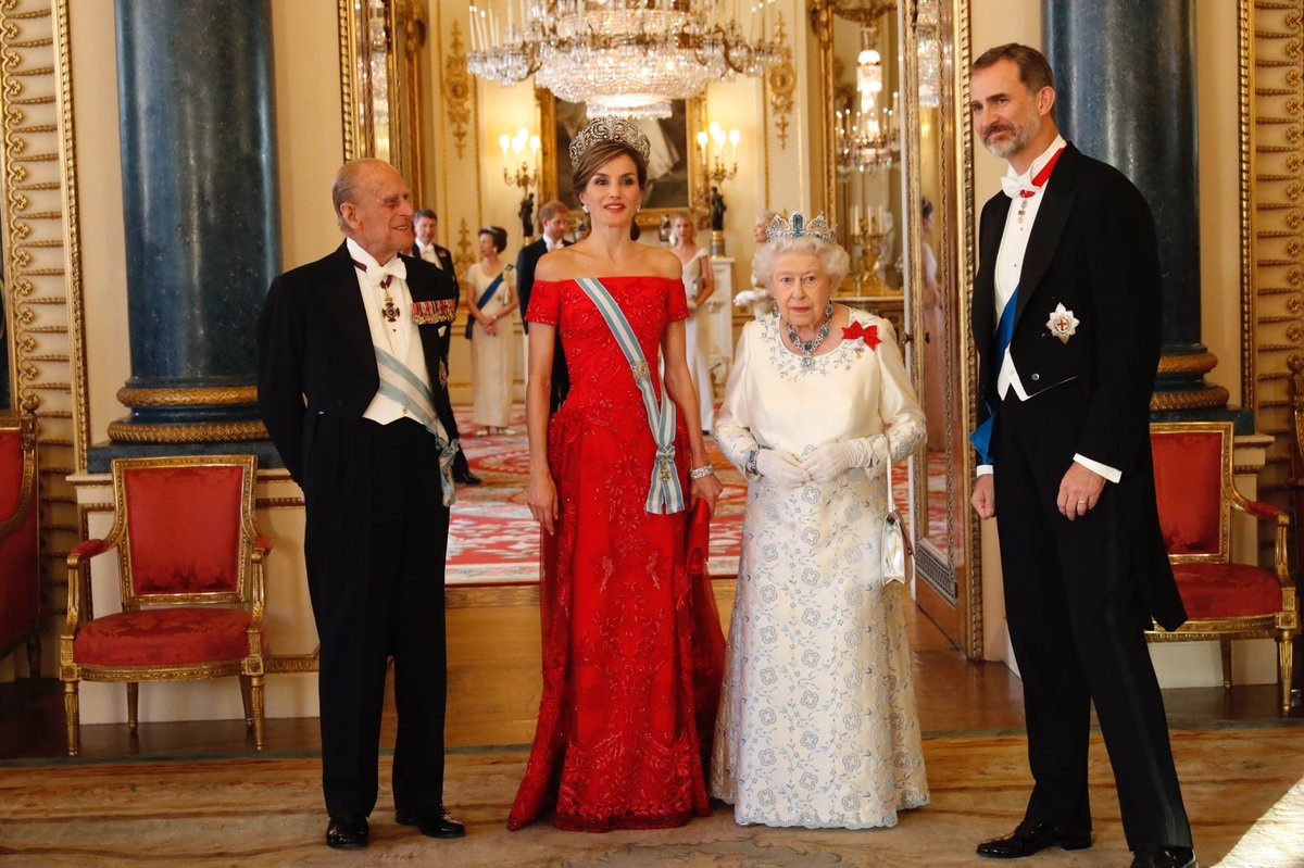 The Royal Order of Sartorial Splendor: Year in Review 
