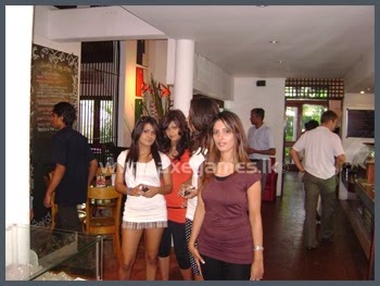 a04.JPG
