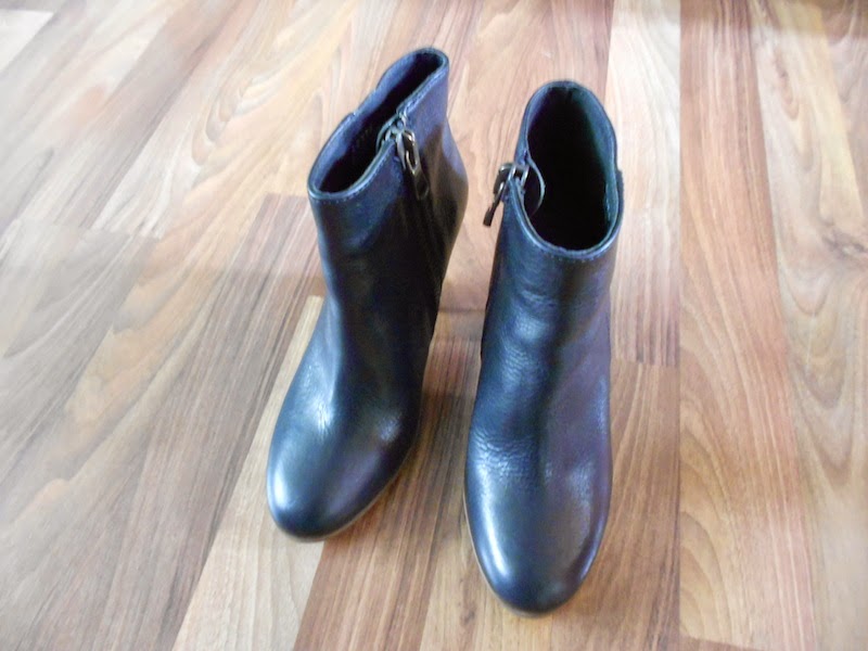 leather stacked heel boots