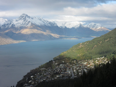 Lago Wakatipu y Water Peak desde Bob's Peak, Nueva Zelanda Lago Wakatipu y Water Peak desde Bob's Peak, Nueva Zelanda