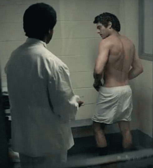 ZAC%2BEFRON%2BNAKED.gif