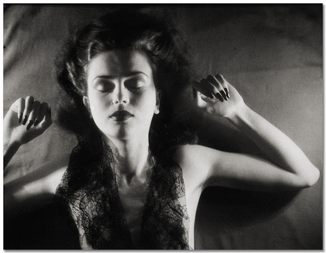Jaques Henri Lartigue-1944