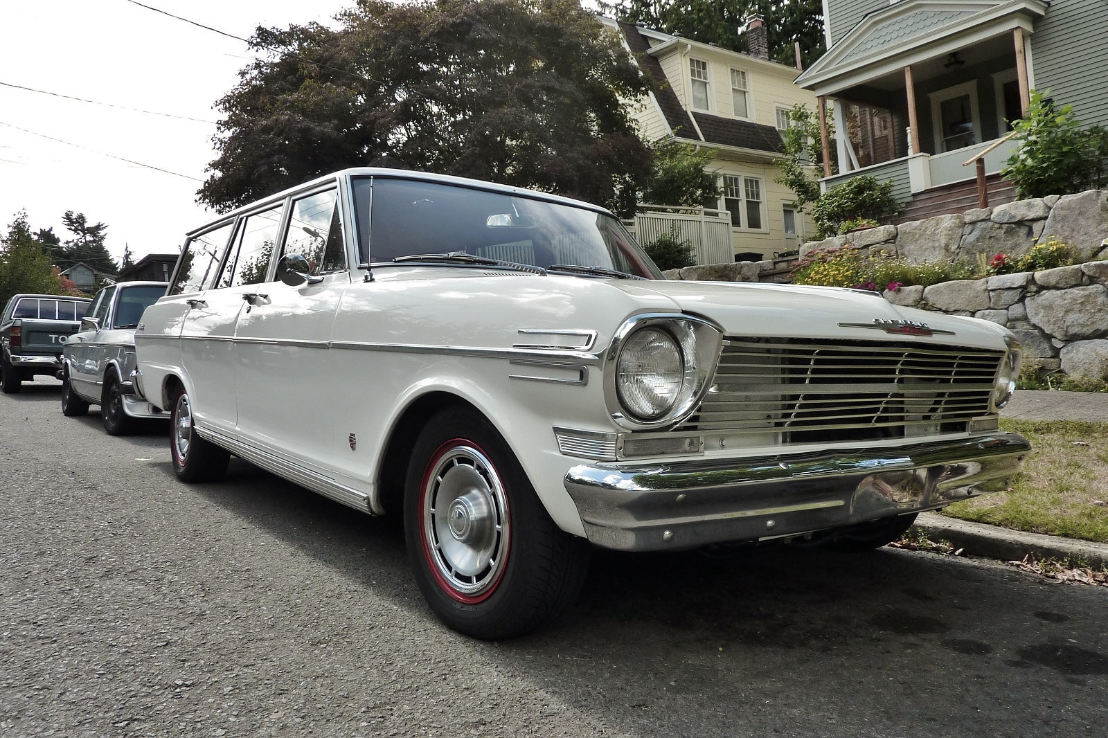 Seattle's Parked Cars: 1962 Chevy II Nova Wagon