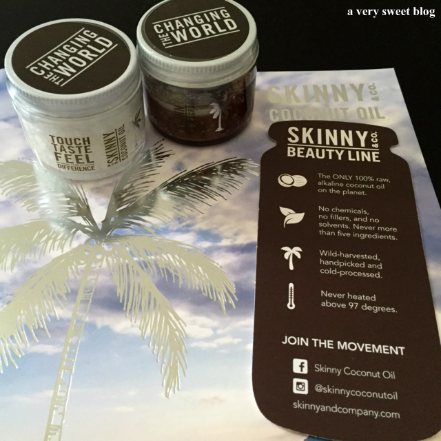 Skinny & Company Coconut Oil & Sugar Scrub Unboxing, Review, Swatches