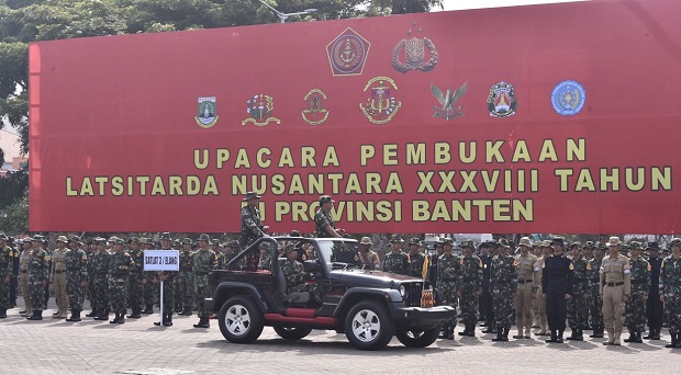 Latsitardanus Mantapkan Kemanunggalan Bersama Rakyat