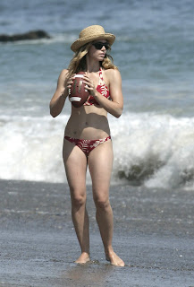 Jessica Biel in the Beach