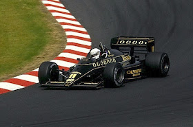 De Angelis in action for Lotus in 1985