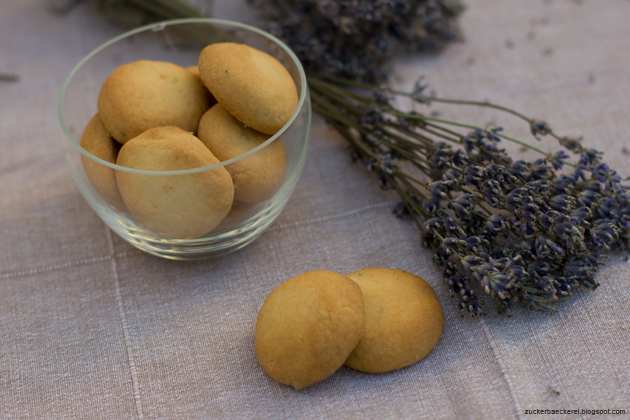 Lavendel-Sandgebäck – Zuckerbäckerei