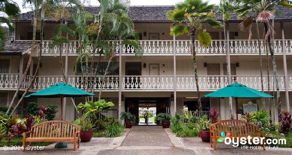 Aston Islander on the Beach, Hawaii | Oyster    Hotel Reviews