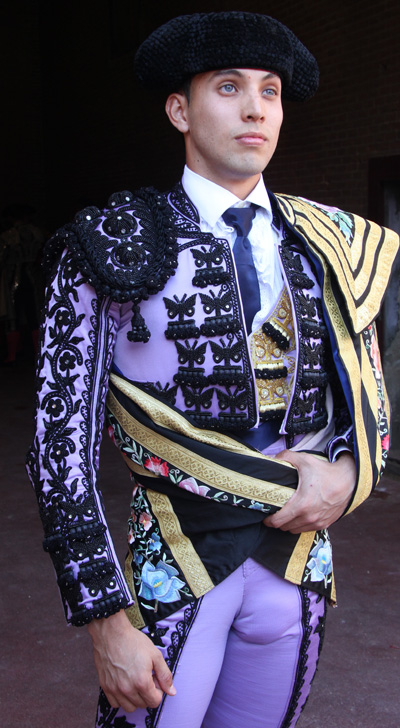 Perú Taurino: SÓLO VUELTA AL RUEDO PARA SERGIO BLANCO EN CACHACHI