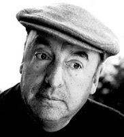 Pablo Neruda Rostro de Pablo Neruda en grises