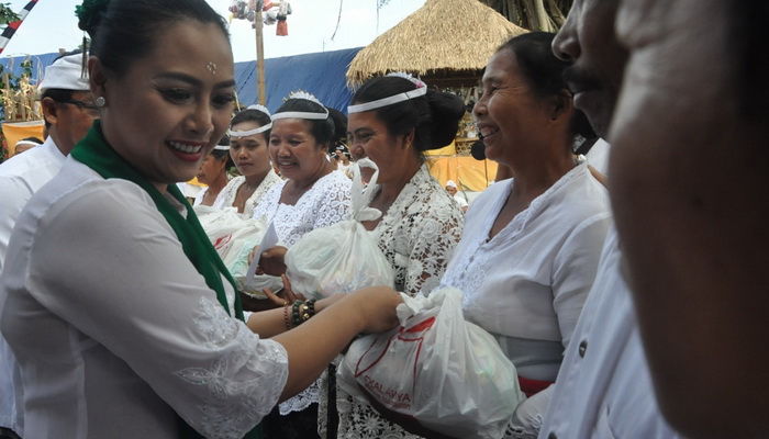 PIRA Bali: Perempuan Bali Jangan Terlena dengan Kegiatan Adat