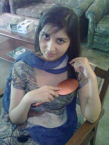 Hot and Sexy Pakistani Babes | Blogging Tips, Social Media Tips,SEO