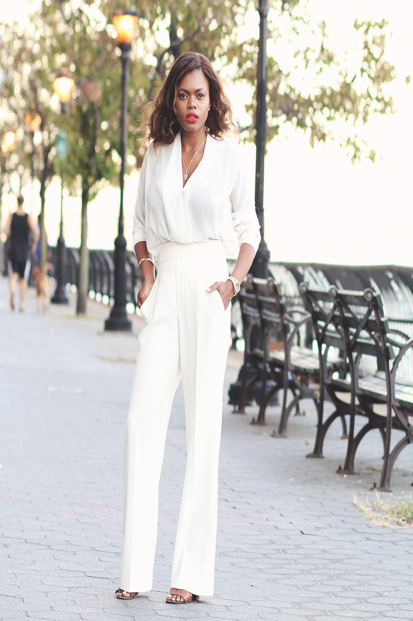 Yes, You Can White Jeans for Winter—Here's How