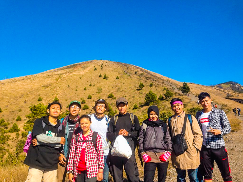 Liburan Ala Dibawah Backpacker Diatas Gembel Pendakian Tektok Gunung Guntur Via Citiis Garut