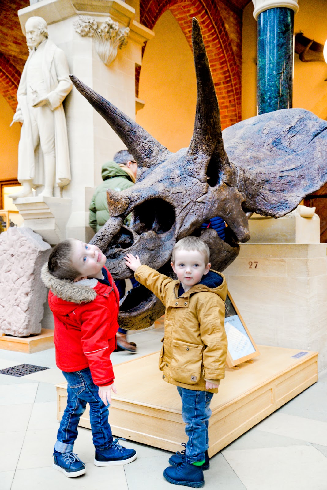 oxford museum, what to do during half term, local museums, local free indoor activities for kids, natural history museum, pitts river museum,