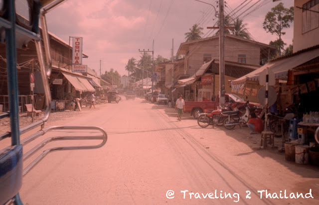 Chaweng road, Koh Samui - Thailand (1991) Traveling at Koh Samui