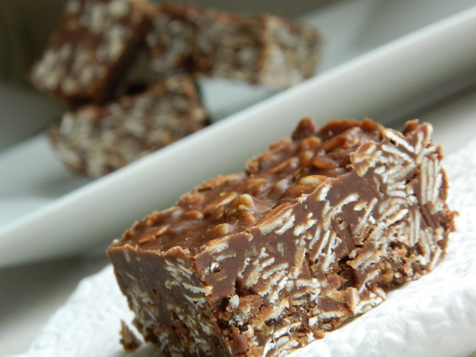 I Knead to Bake Nutella No Bake Cookie Bars