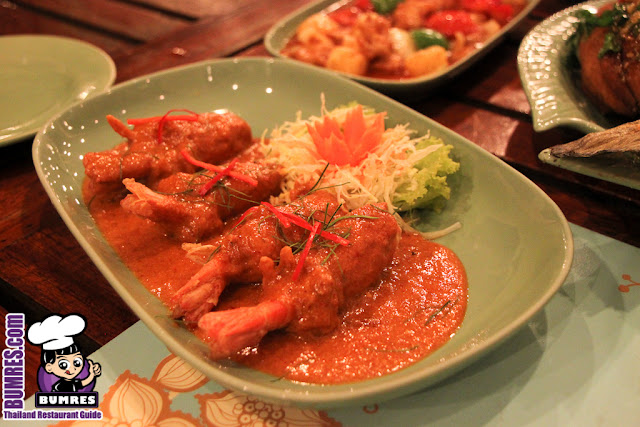 Restaurant Review - Bangkok (mostly) - All Around The World!: เรือนรส