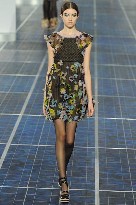 Smartologie: Chanel Spring 2013 Collection - Paris Fashion Week