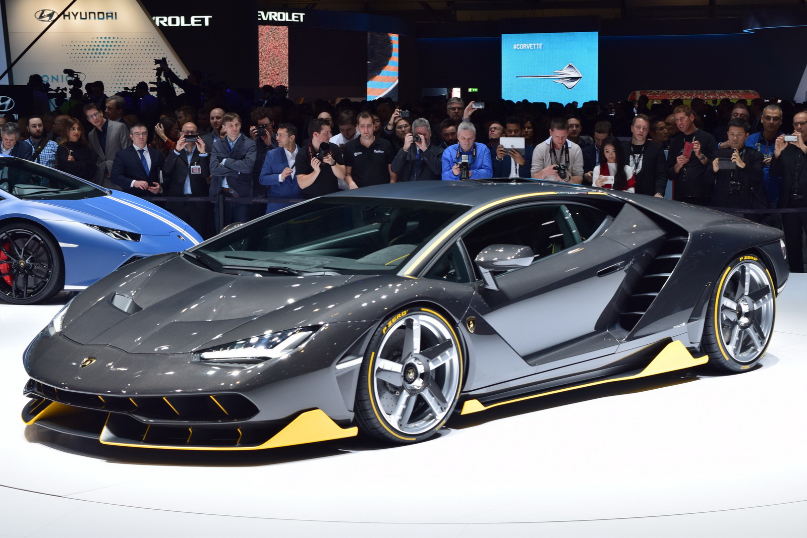 Lamborghini Centenario Making UK Debut At Salon Prive ...