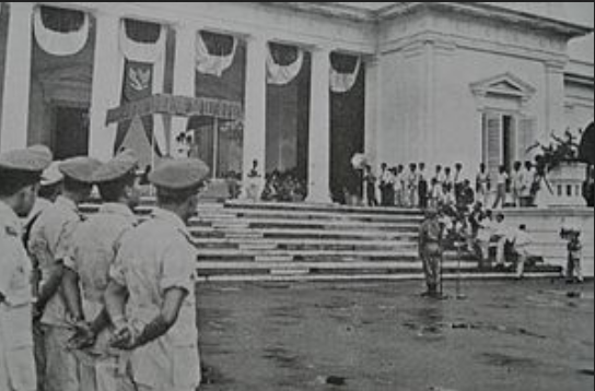 Isi dan Penjelasan Dekrit Presiden (5 Juli 1959) dan Pengaruhnya 
