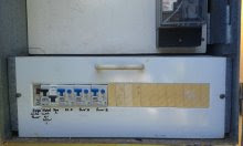5) Clipsal 2 Pole RCBO's + Circuit Breakers Dinrail-mount