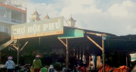 Chợ Thần Phong ở Pleiku