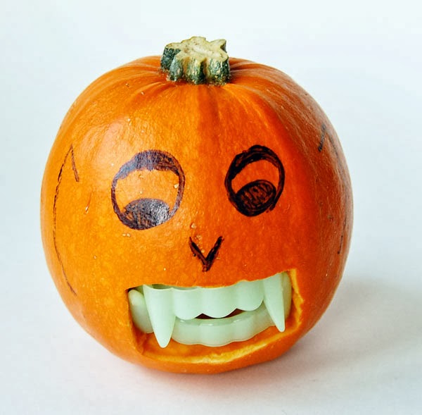 The Craftinomicon Mini JackoLanterns