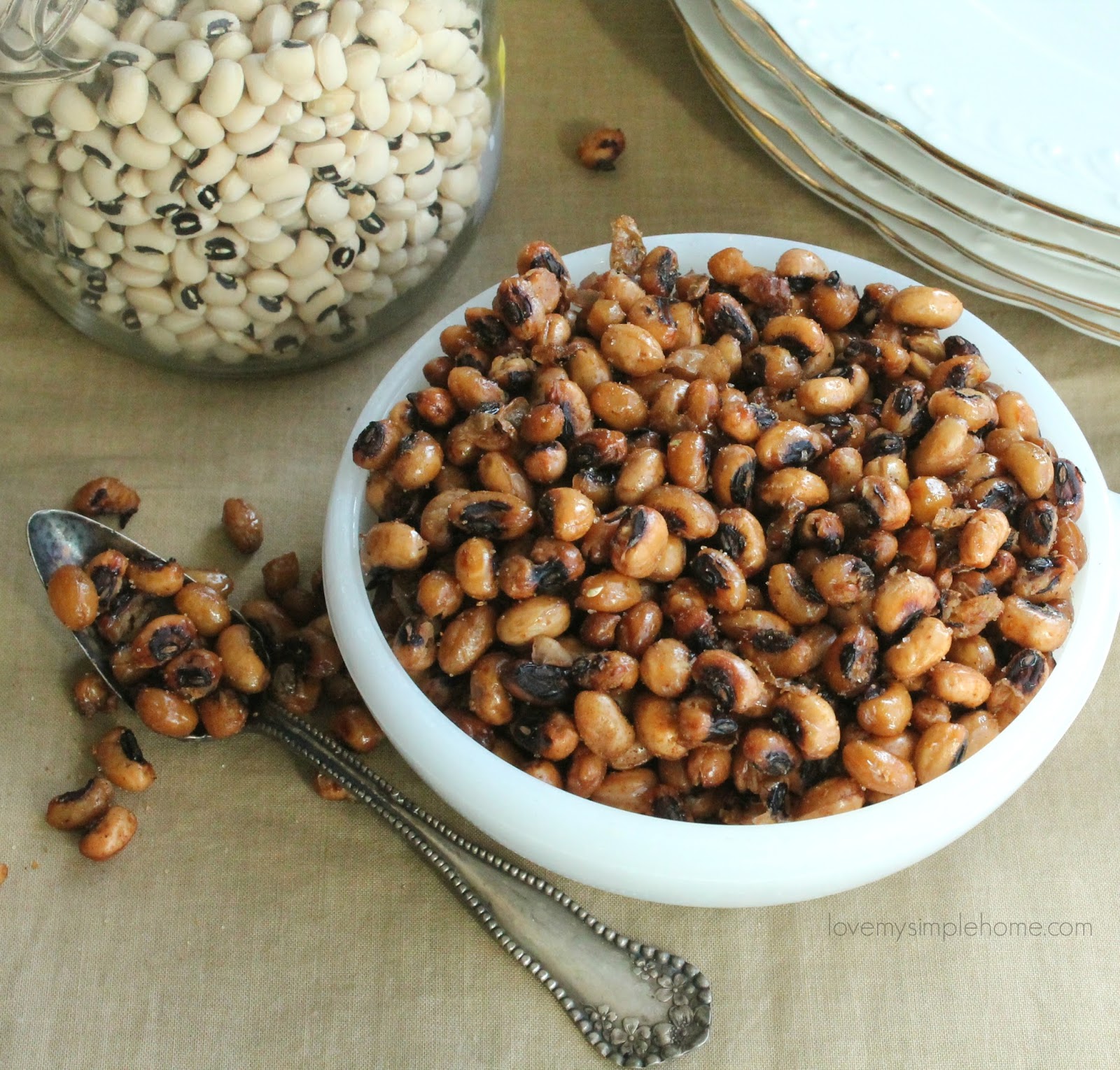 Crispy blackeyed peas with sea saltA Healthy Snack Love My Simple Home