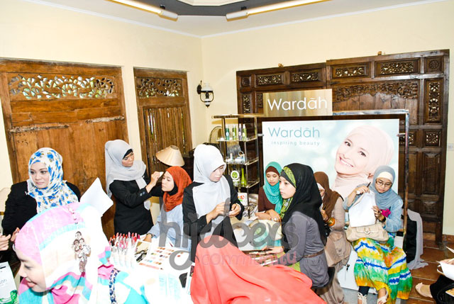 Hijabers Community: WARDAH: Inspiring Beauty