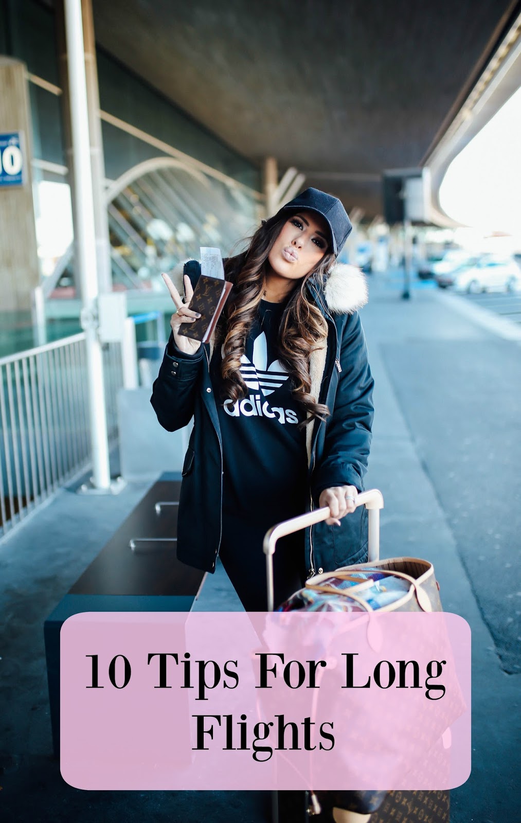 Top 10 Tips for Long Flights, Travel Essentials