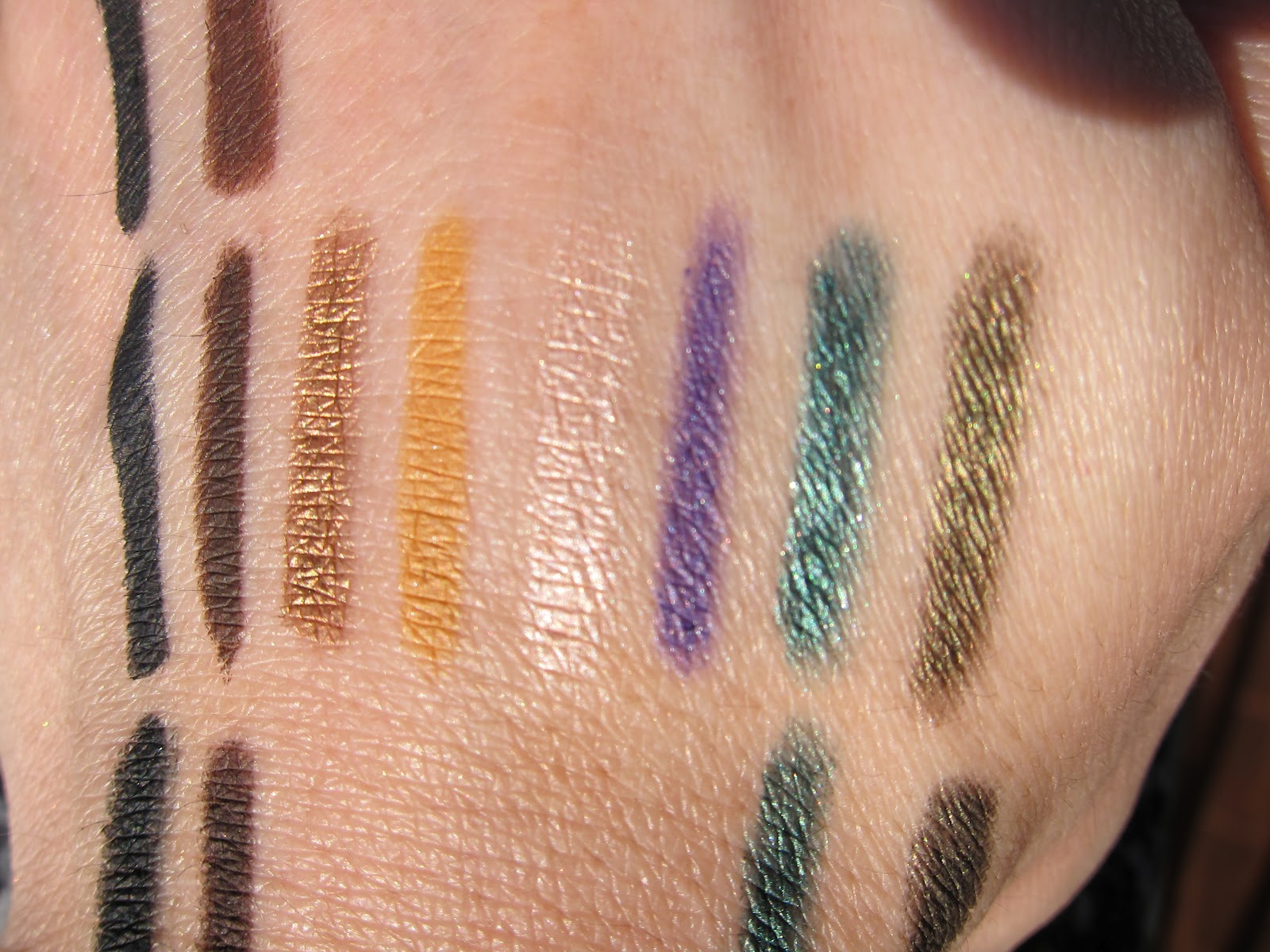 il trucco c'è... e si vede! ESSENCE LONG LASTING EYE PENCIL