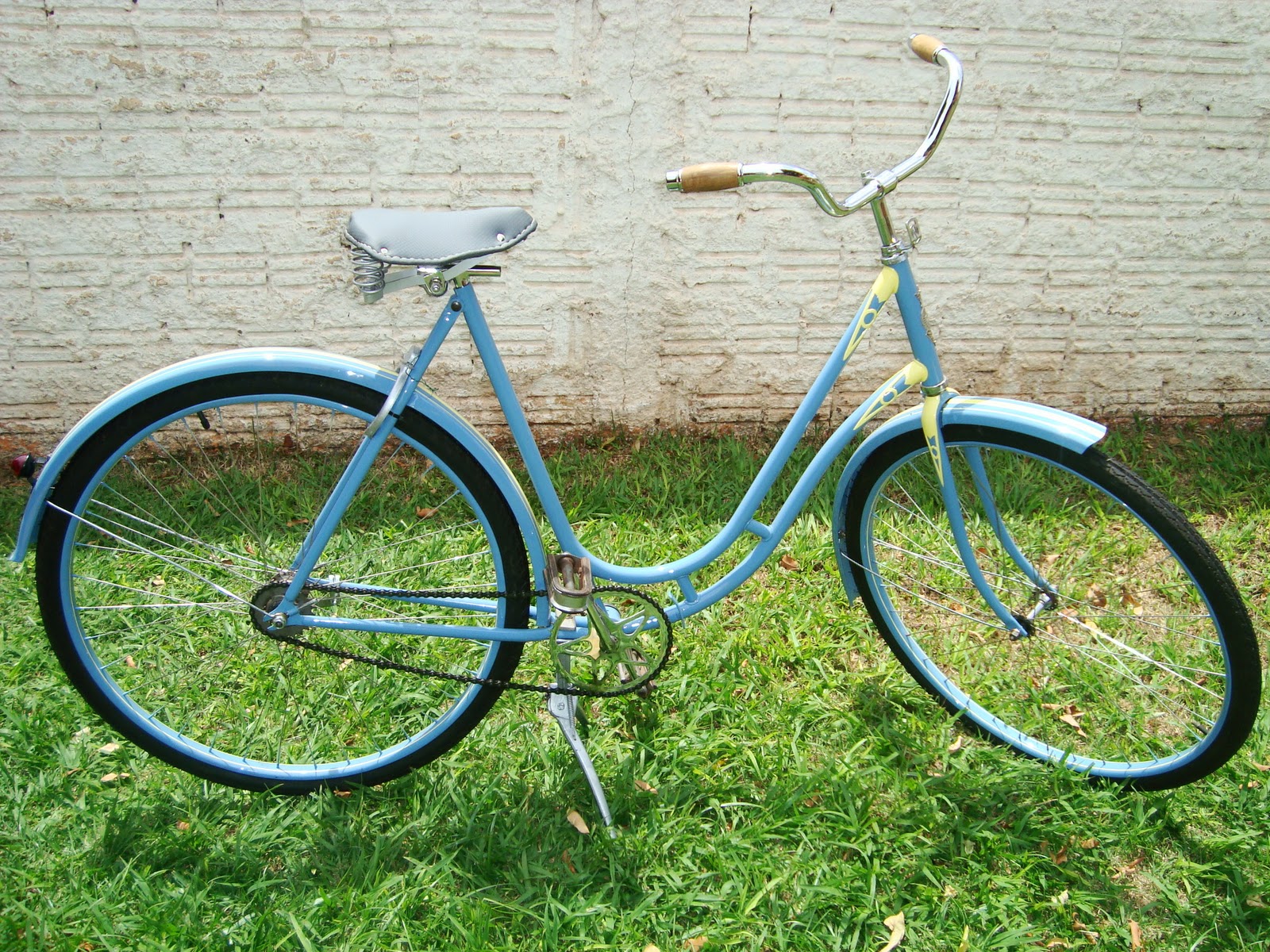 Bicicletas Antigas: novembro 2011