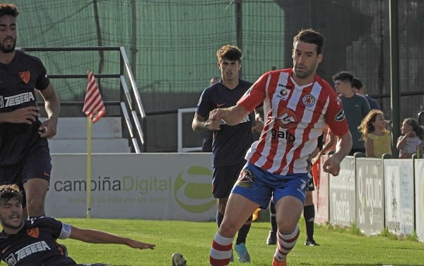 El Torredonjimeno vence al Atlético Malagueño en el Matías Prats (2-0)