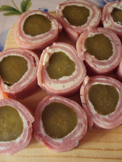 Mini - rulada aperitiv