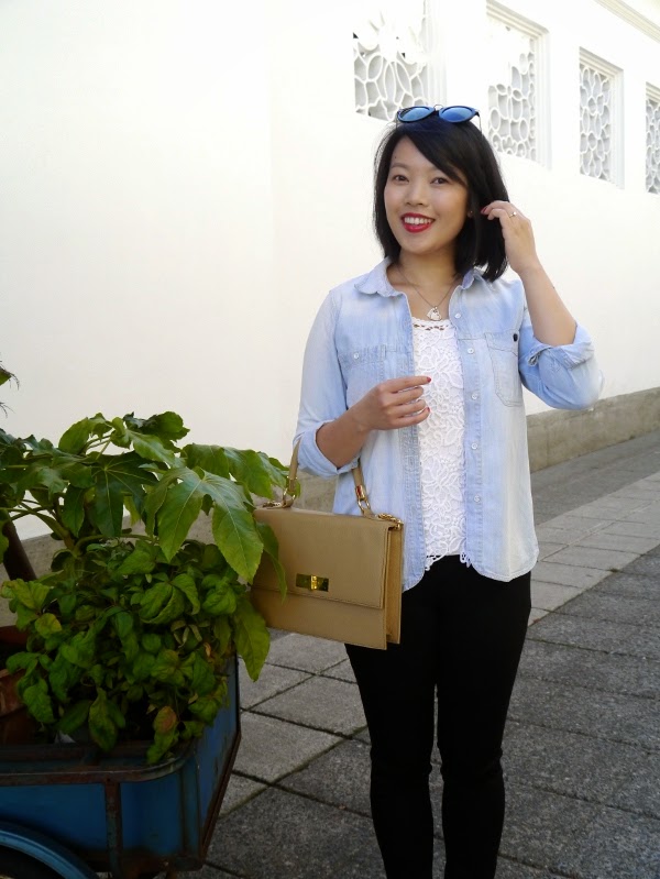 Transitional summer to fall dressing: chambray shirt, white lace tank, and skinny black denim