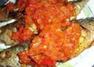 Resep praktis (mudah) ikan selar balado spesial (istimewa) enak, sedap, gurih, nikmat lezat