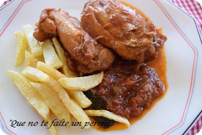 Pollo con Tomate, Calabacín y Berenjena