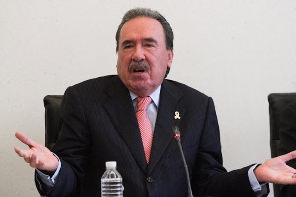 El PRI “comprará con 10 millones de pesos” voto de senadores para impedir que Nieto sea restituido. El PRI “comprará con 10 millones de pesos” voto de senadores para impedir que Nieto sea restituido.