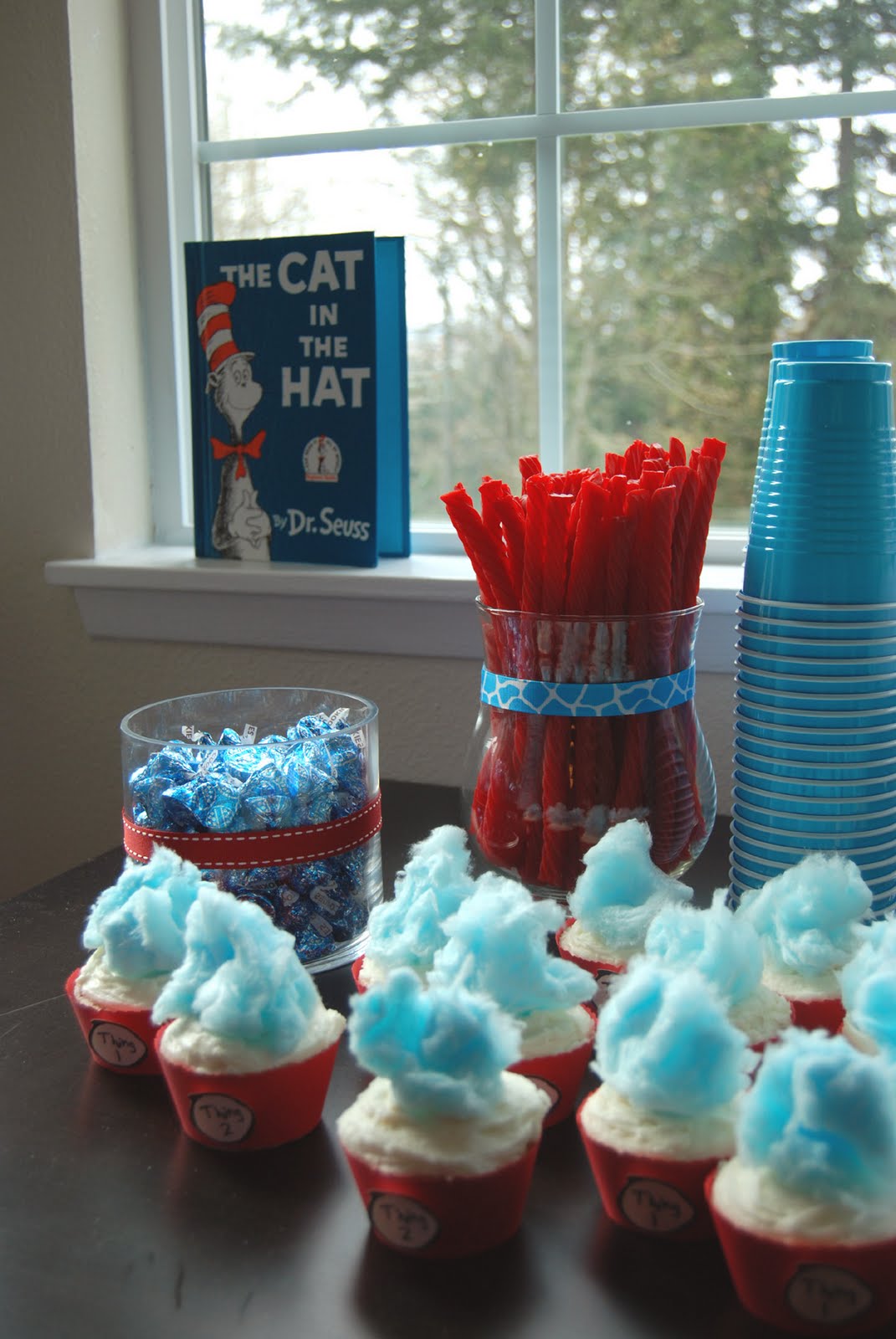 Nap Time Crafts Baby Shower Cat in the Hat Style!