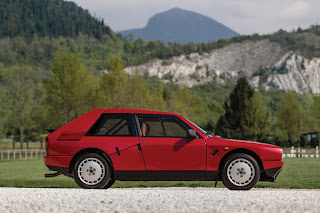 1985 Lancia Delta S4 With Twinchargered Engine 1985 Lancia Delta S4 Side Right