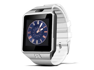  Make Calls, Track Your Fitness, Take Pictures & More, All from Your Wrist