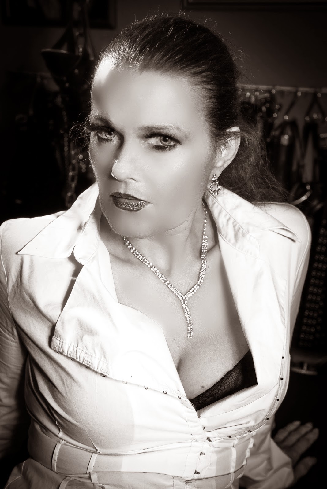 Domina Und Domina Und