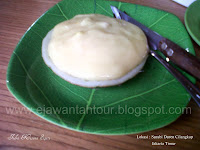 http://ejawantahtour.blogspot.com/2013/08/surabi-durian-cilangkap-wisata-kuliner.html
