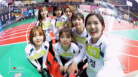 오마이걸 아육대 셀프캠 움짤.gif | 인스티즈