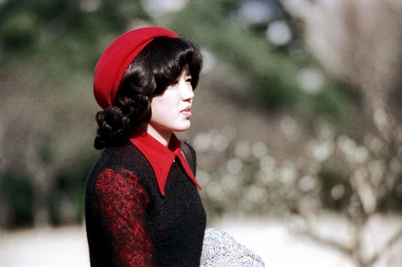 Vintage Tokyo Street Style: Ladies and Their Everyday Looks in the early 1970s - 7